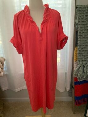 Finley Women’s Ruffle V-Neck Coral Tunic Dress w/ pockets Size Med #cozy #travel